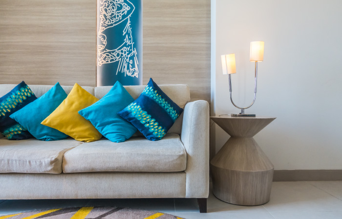 home staging pode ajudar a aumentar as vendas sofá