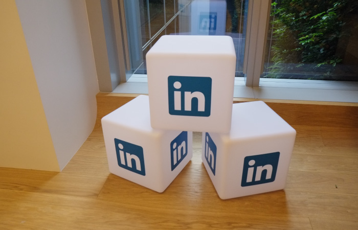 sites para imobiliária com integração linkedin