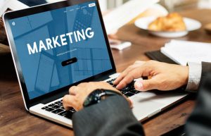 site imobiliário ou redes sociais